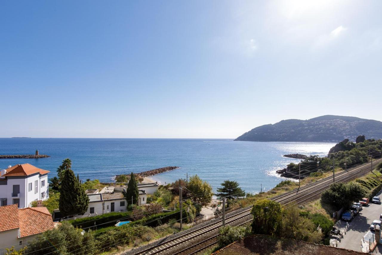 L'Esterel Yourhosthelper Мандельё-ла-Напуль Экстерьер фото